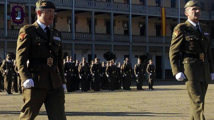 Cambio de mando en el Ralca 62 de Astorga