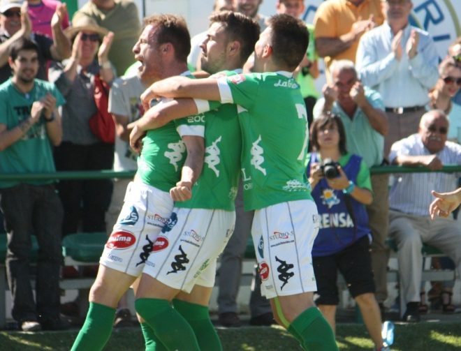 Marcos fue uno de los grandes protagonistas del encuentro que supuso la permanencia en Segunda B (Irene RC)