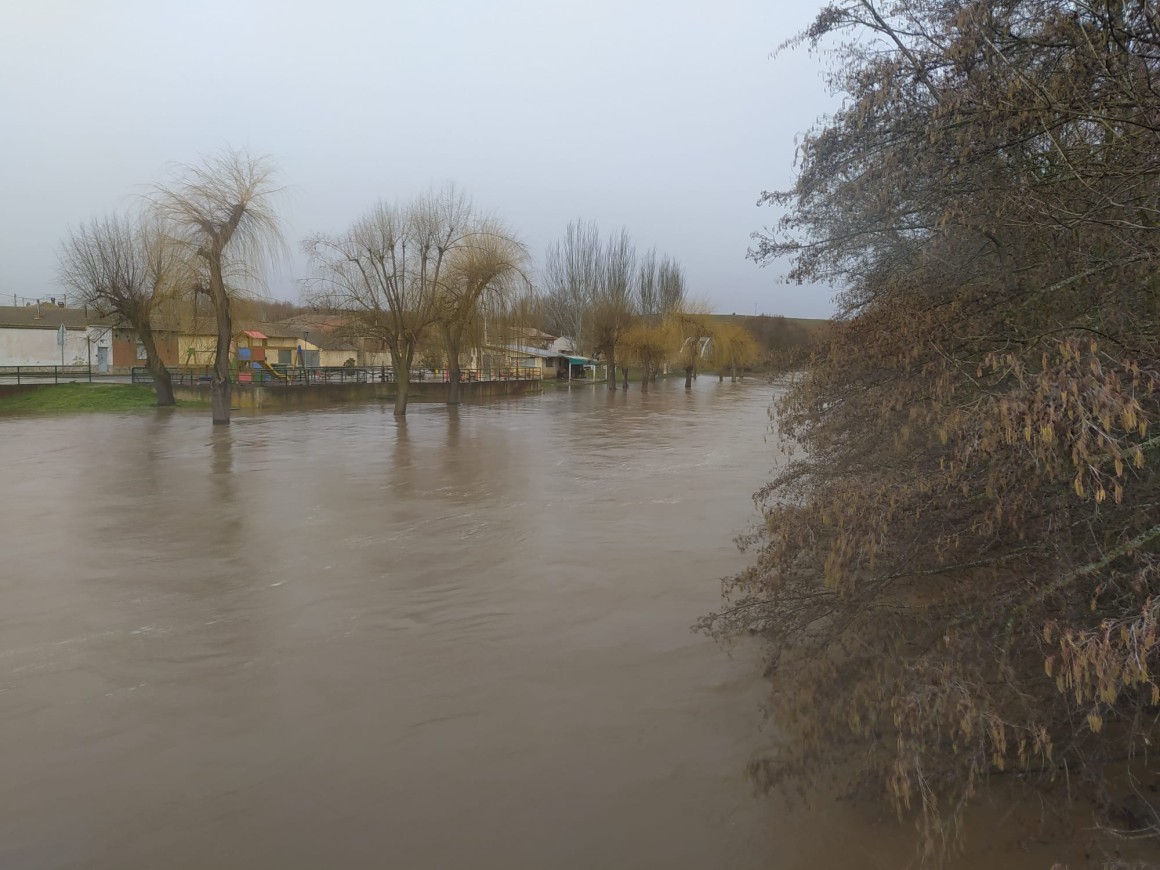 Río Tuerto a su paso por Sopeña de Carneros. / AD