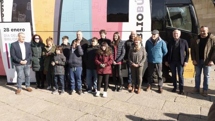 Los Bibliobuses de la Diputación recorrieron en 2022 más de 101.000 kilómetros y visitaron 392 poblaciones