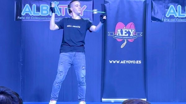 Héctor Fidalgo, subcampeón de España de yoyó