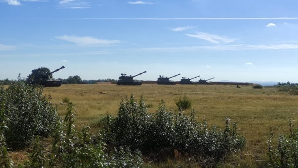 Militares