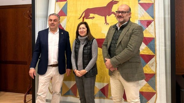 El alcalde de Astorga recibió a la rectora y al equipo de gestión de la UAM