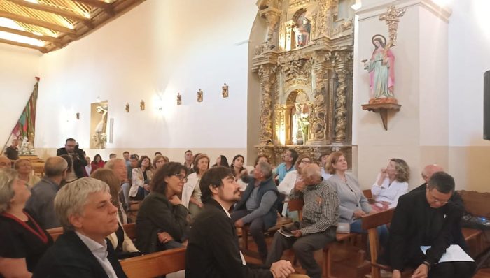 Valcabado del Páramo inaugura su restaurada Iglesia Parroquial de Santiago Apóstol