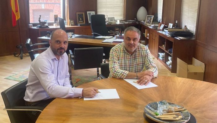 Astorga y Val de San Lorenzo fortalecen su cooperación con el objetivo de potenciar el crecimiento de los municipios