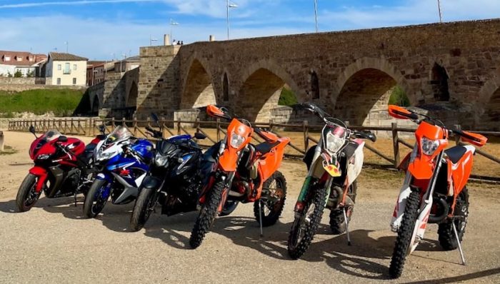 Las motos vuelven a rugir en Hospital de Órbigo