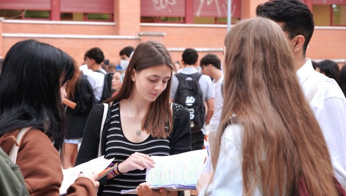 Castilla y León tiene la segunda tasa de escolarización más alta de España a los 18 años, con el 92,5%