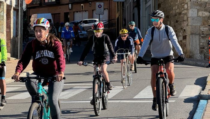 El PSOE de Astorga cuestiona la XXV Marcha Cicloturista por «escasa visibilidad» de la violencia de género
