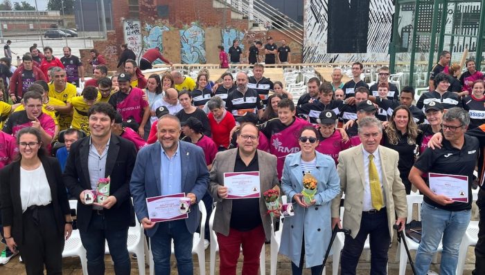 La Bañeza acoge el primer torneo nacional de rugby inclusivo que se celebra en la provincia de León