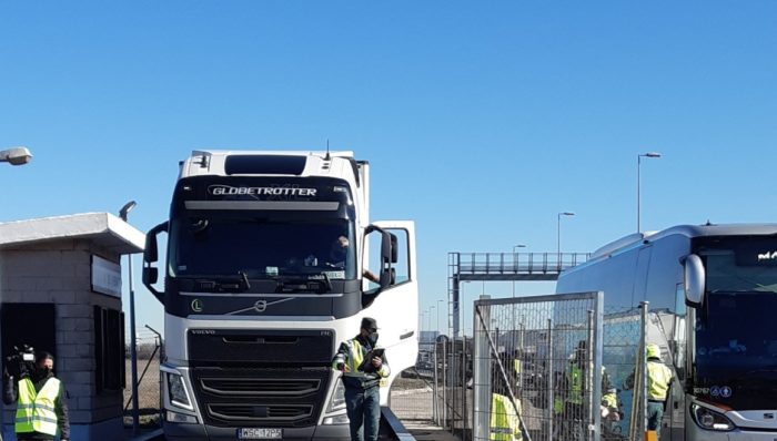 El lunes comienza una campaña especial de control de camiones y autobuses en las carreteras de León
