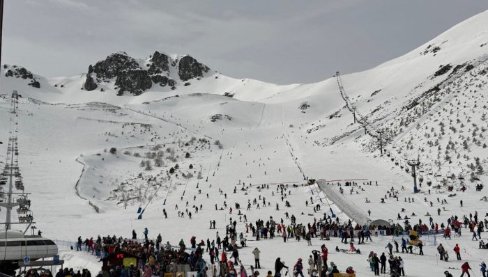 Abierto el plazo para que los centros escolares de la provincia participen en la Campaña de Nieve de la Diputación