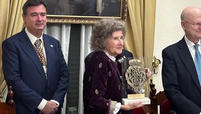 La Marquesa de Astorga recibe en Sevilla el reconocimiento ‘Carrera de Indias 2026’